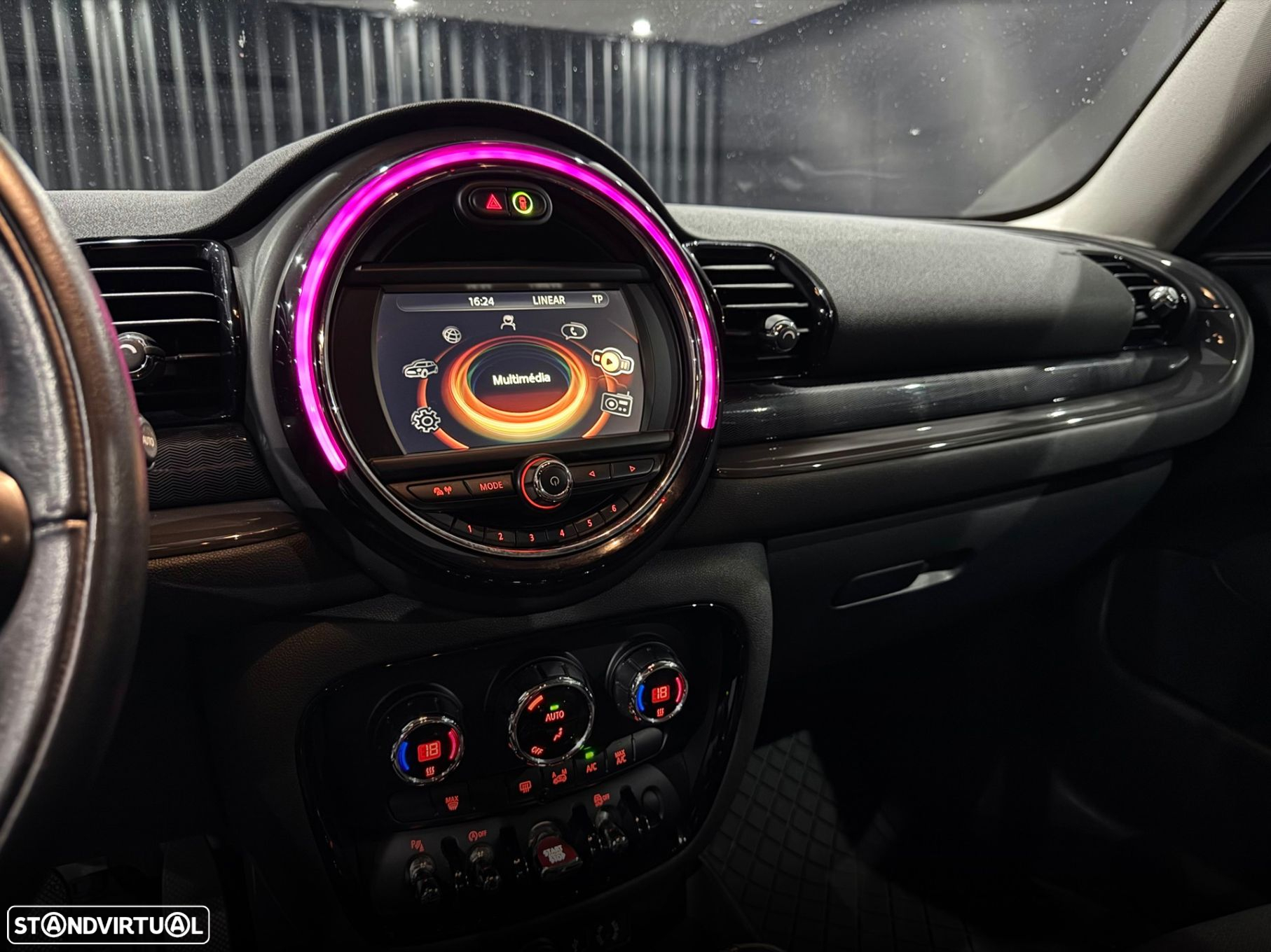 MINI Clubman - 16