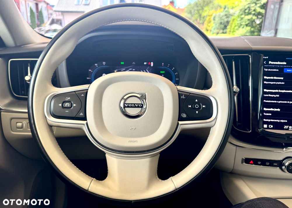 Volvo XC 60 T6 AWD Recharge Geartronic Inscription - 20