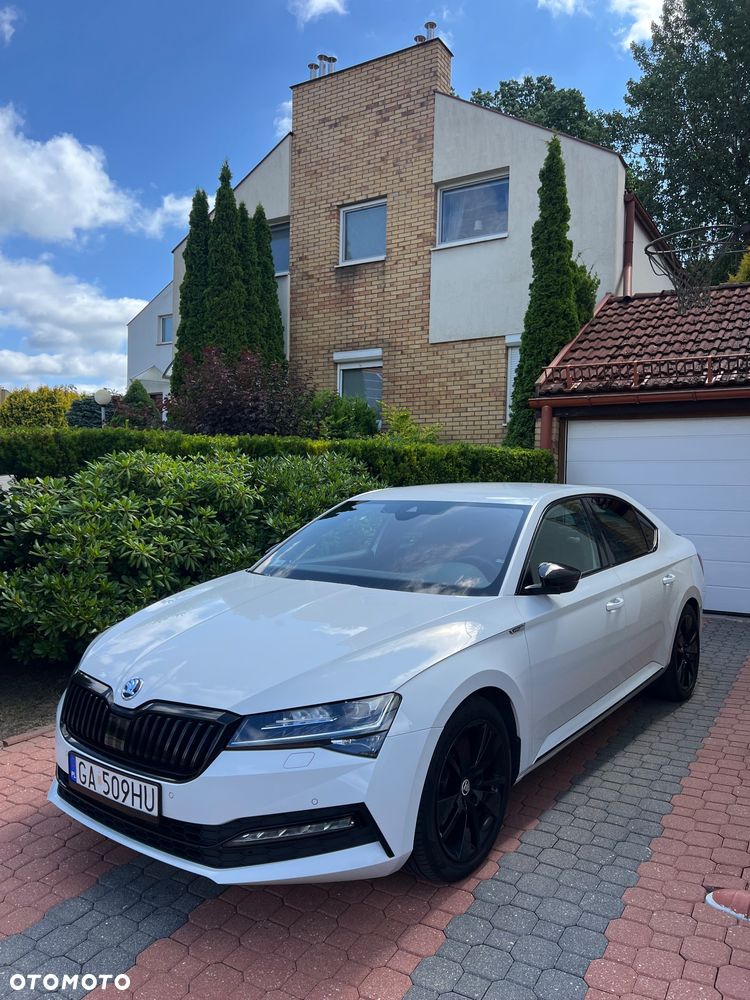 Skoda Superb 2.0 TSI Sportline DSG - 2