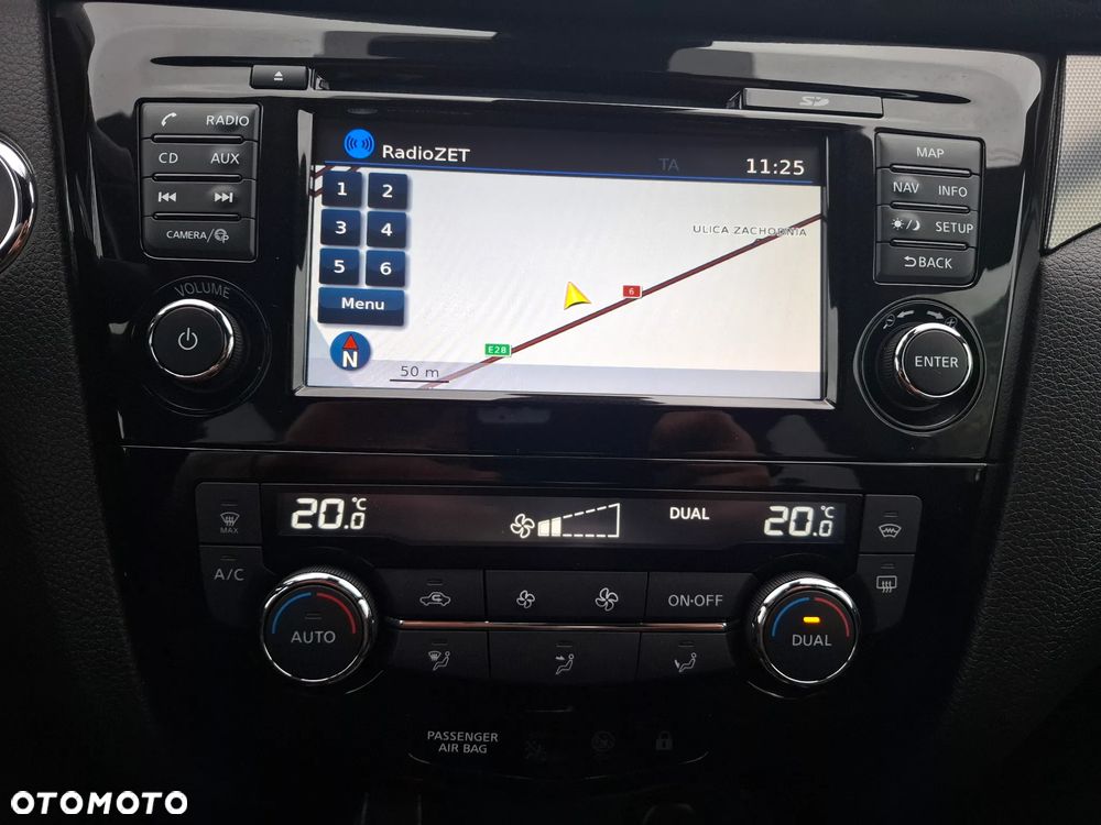 Nissan Qashqai 1.2 DIG-T Acenta EU6 - 33