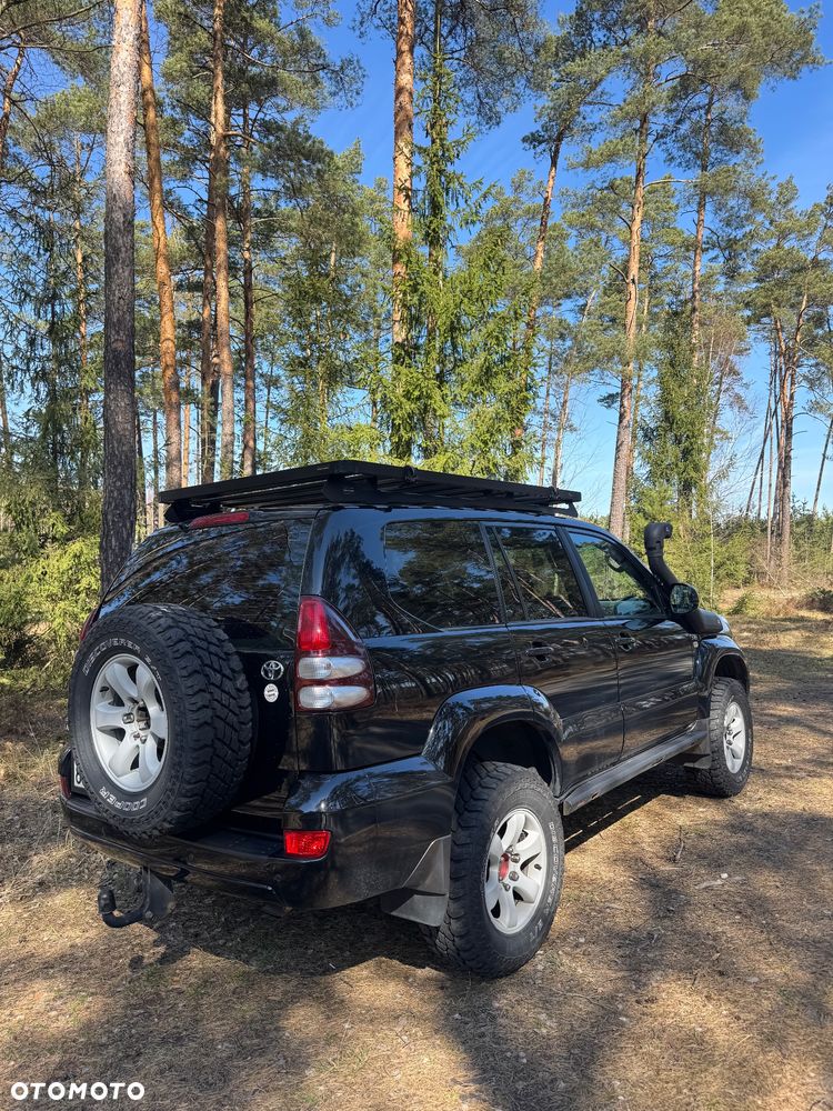 Toyota Land Cruiser - 5