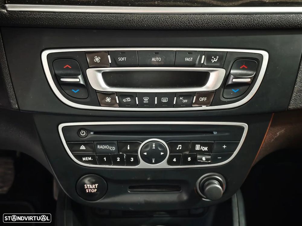Renault Mégane 1.5 dCi Dynamique - 9