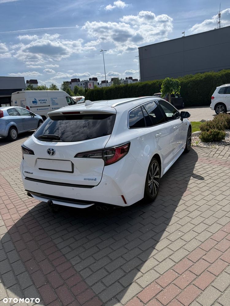 Toyota Corolla - 5