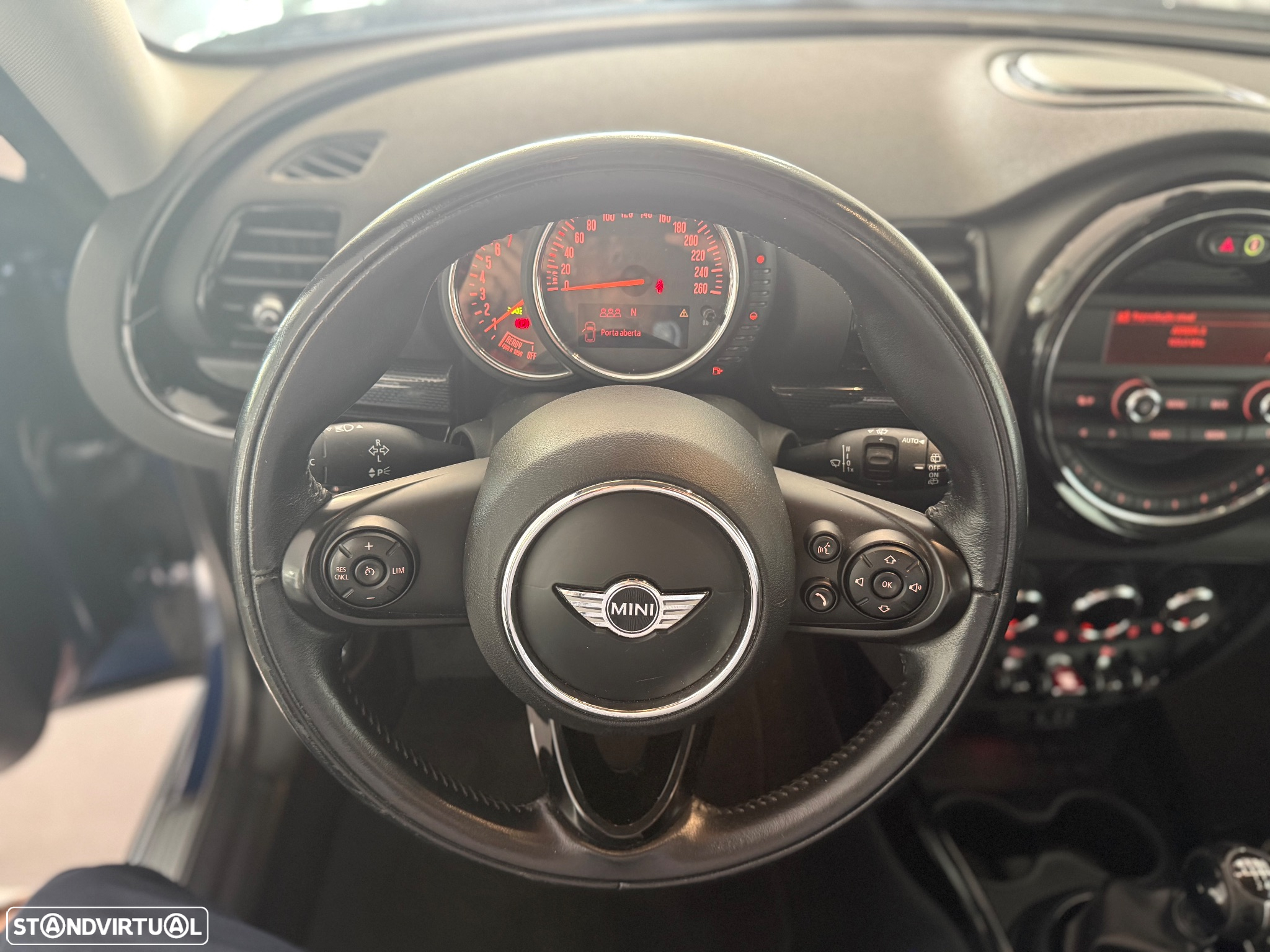 MINI Clubman One D - 11