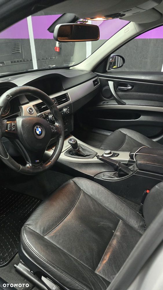 BMW Seria 3 320d - 9