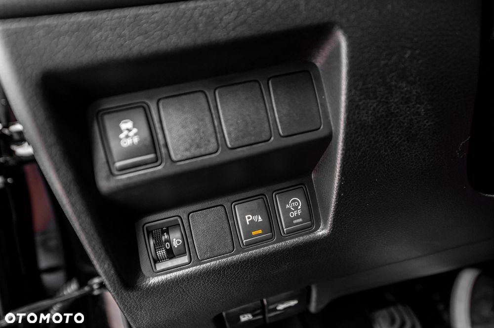 Nissan X-Trail 1.6 DCi ALL-MODE 4x4i N-Vision - 30