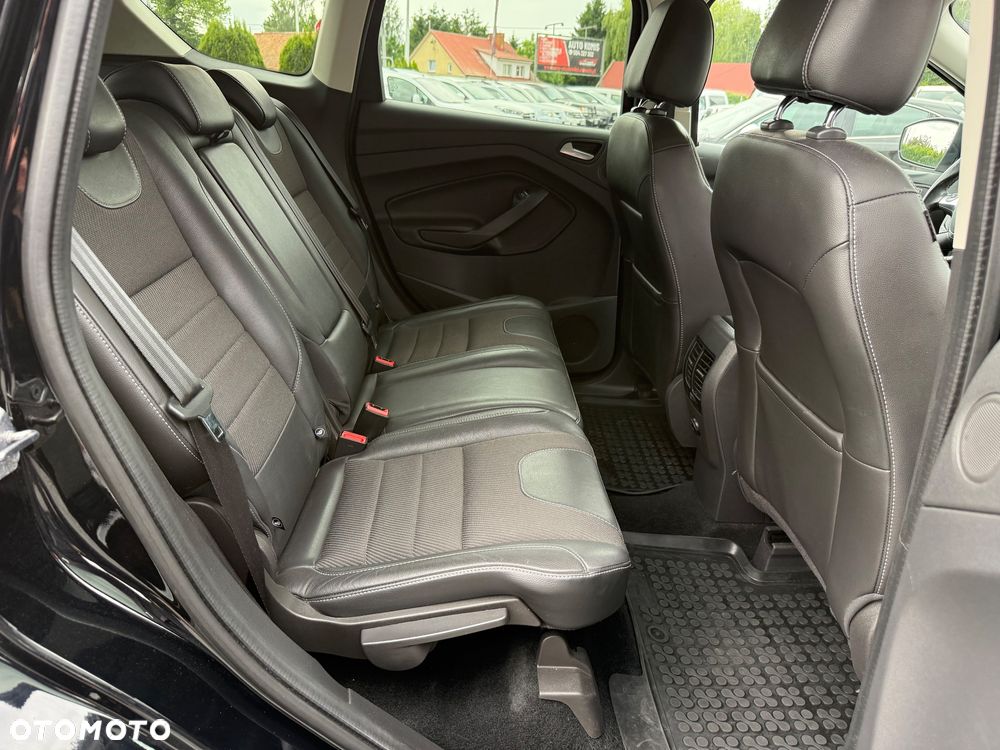 Ford Kuga - 17