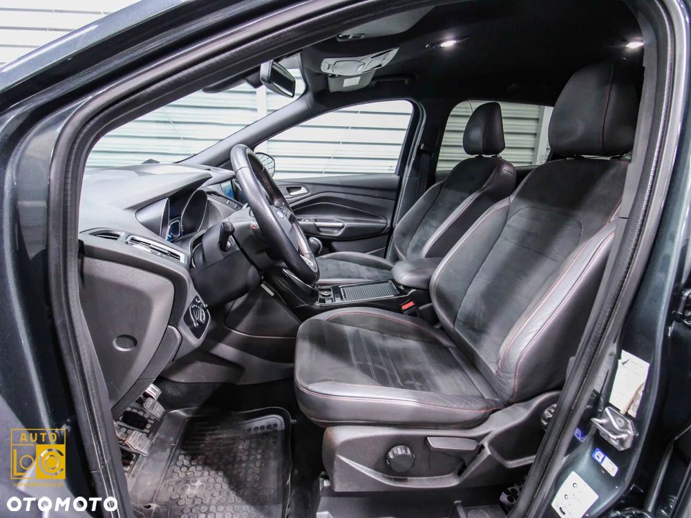 Ford Kuga 1.5 EcoBoost FWD ST-Line ASS - 12