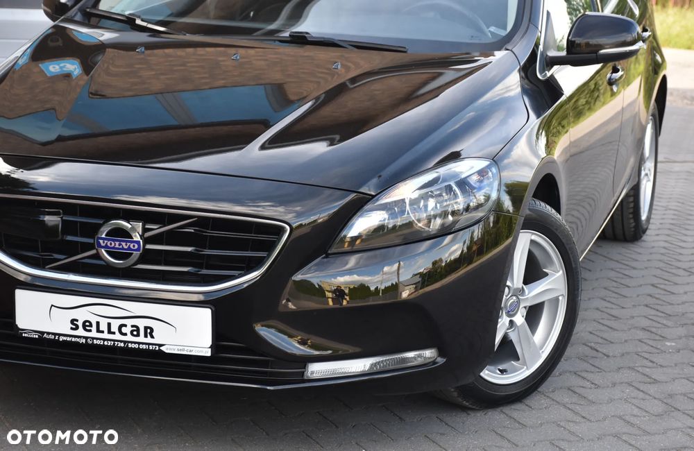 Volvo V40 D2 Summum - 31