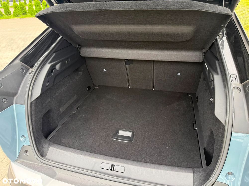 Peugeot 3008 1.2 PureTech mHEV GT Exclusive e-DCS6 - 11