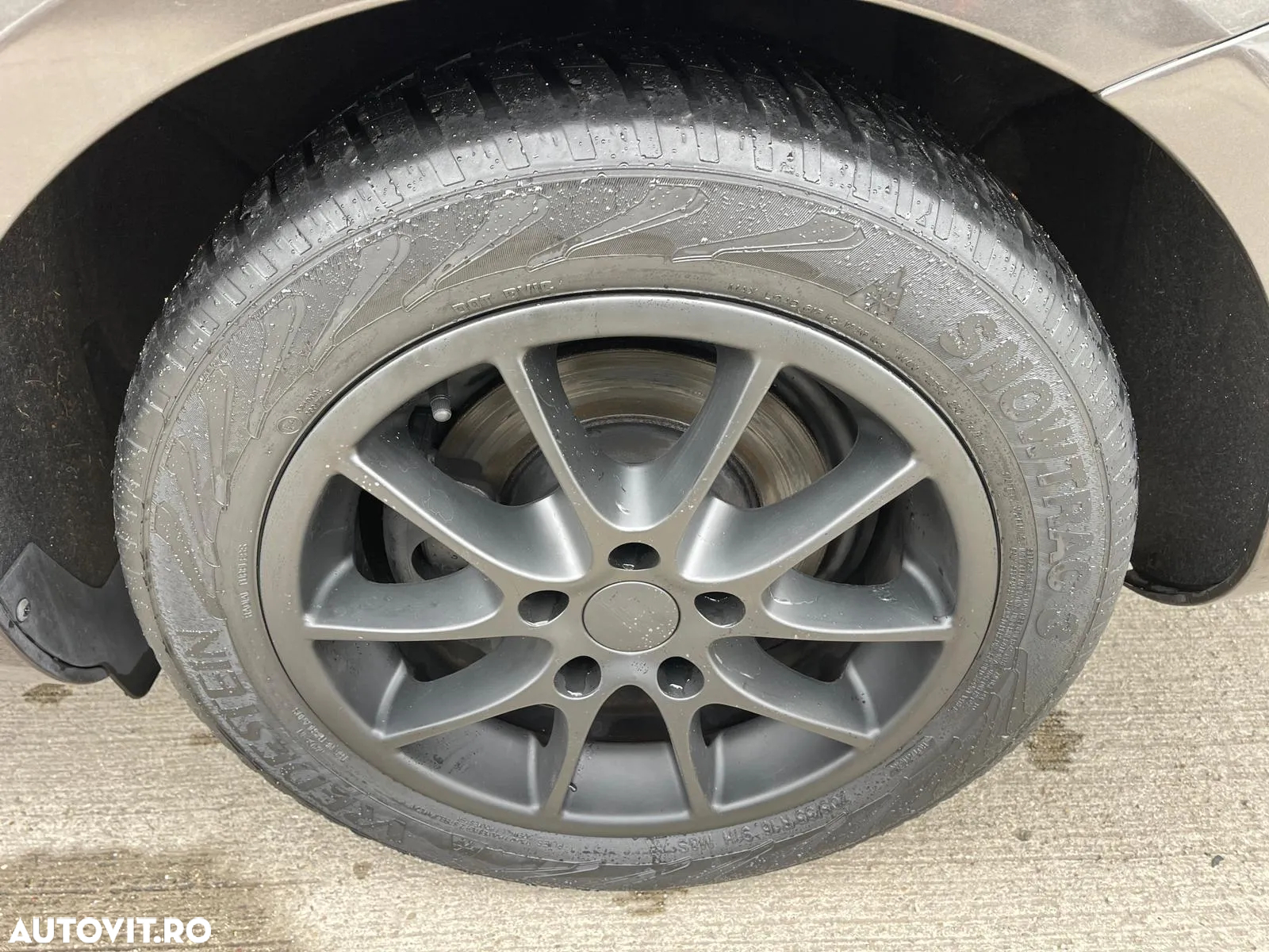 Volkswagen Passat Variant 1.6 TDI BlueMotion - 9