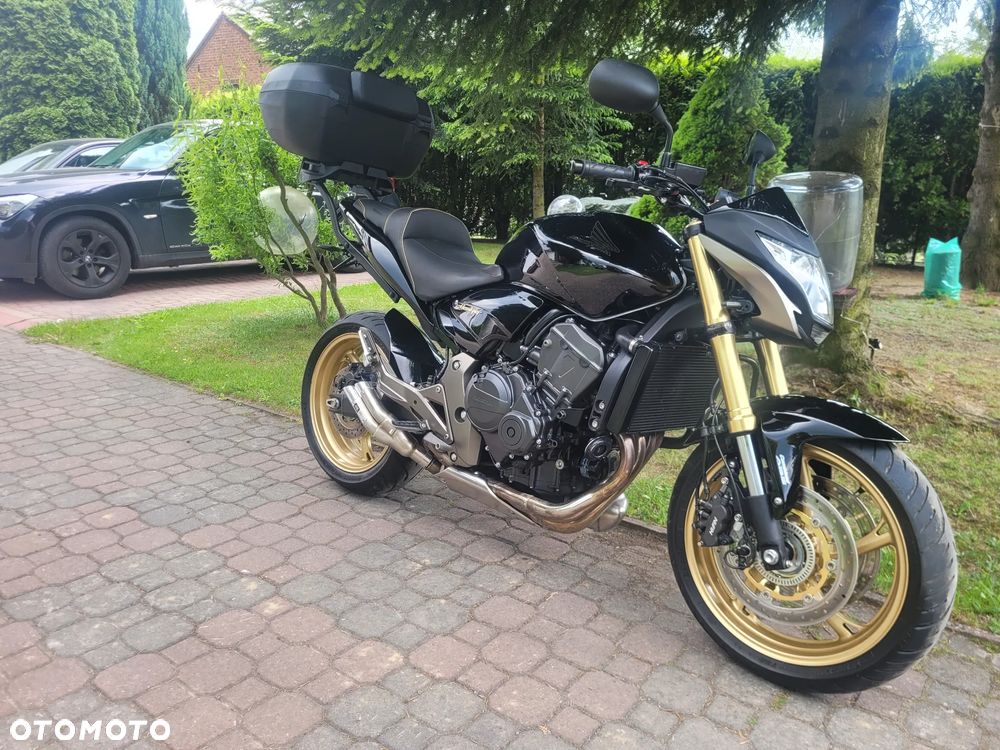 Honda Hornet - 2