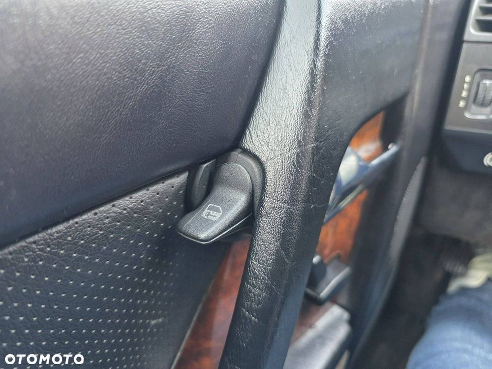 Mercedes-Benz SL - 11