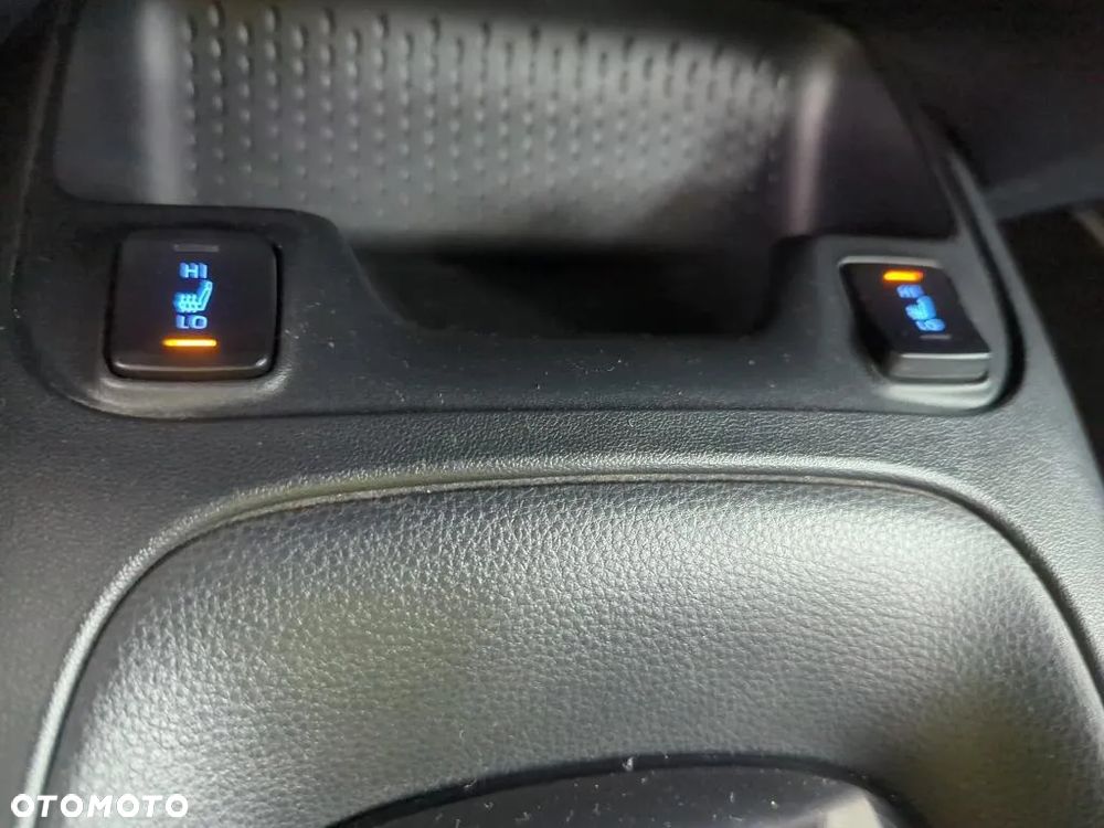Toyota Corolla 1.8 Hybrid GPF Comfort - 9