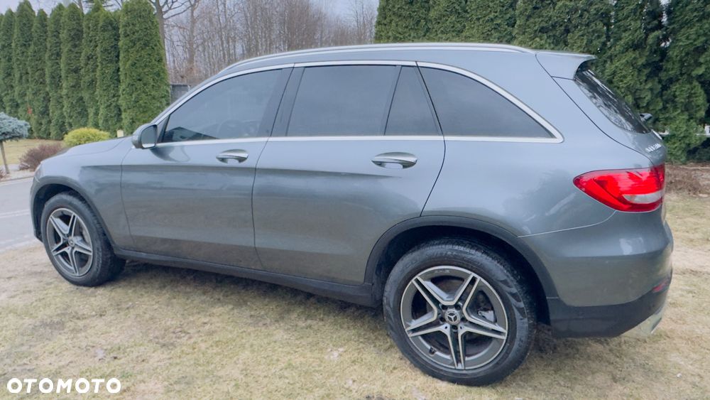 Mercedes-Benz GLC - 19