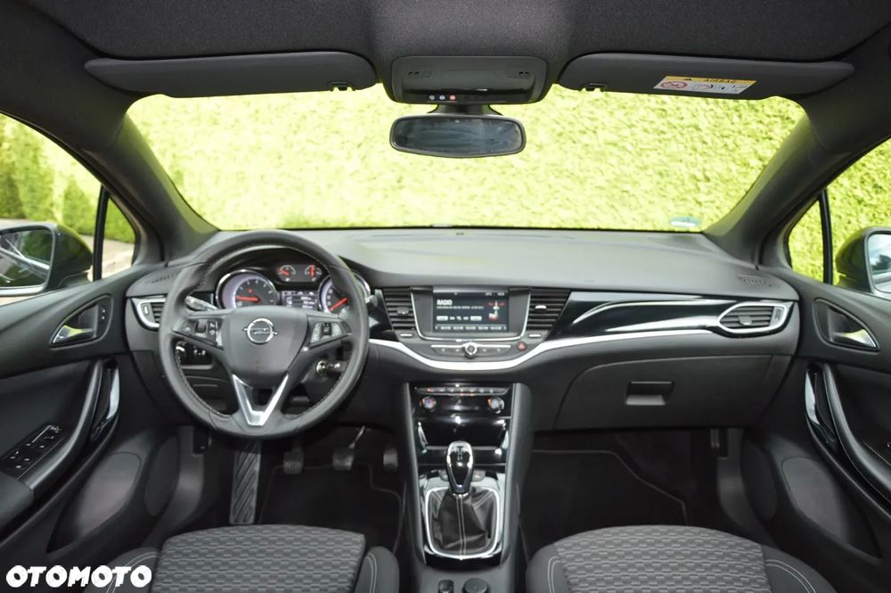 Opel Astra - 17