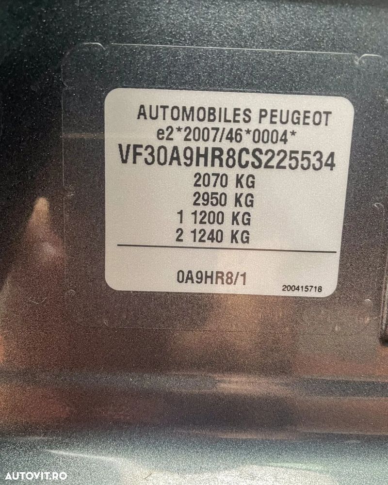 Peugeot 5008 1.6 HDI Confort Pack - 19