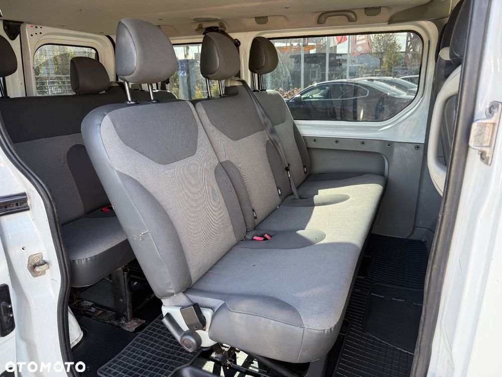Renault Trafic L1H1 Passenger Lux - 8