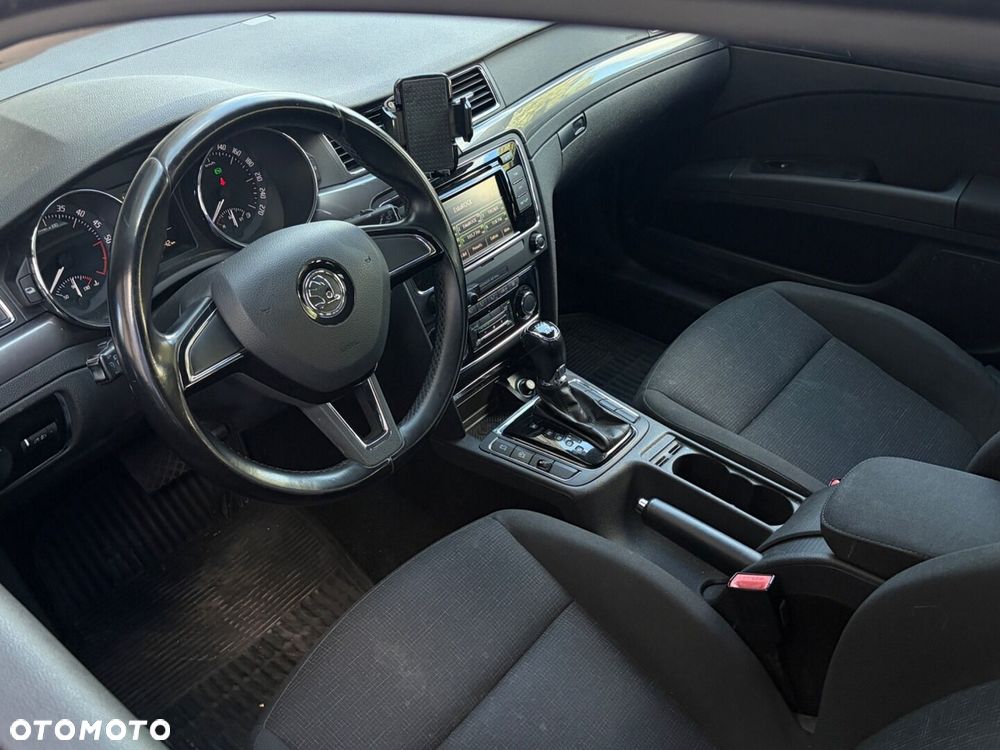Skoda Superb 2.0 TDI 4x4 Active DSG - 18