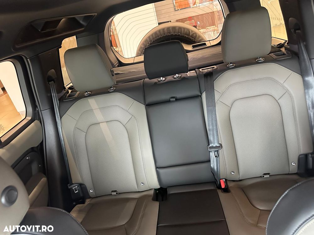 Land Rover Defender 110 3.0 D200 MHEV X-Dynamic SE - 14