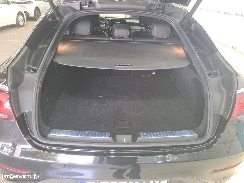 Mercedes-Benz GLC 300 e Coupé 4Matic - 12