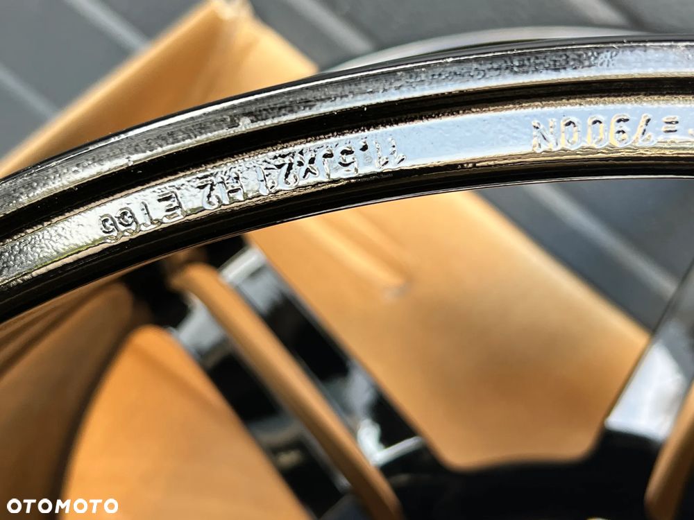 Oryginalne  Felgi Porsche Taycan 21'' Black Piano Edytion - 7