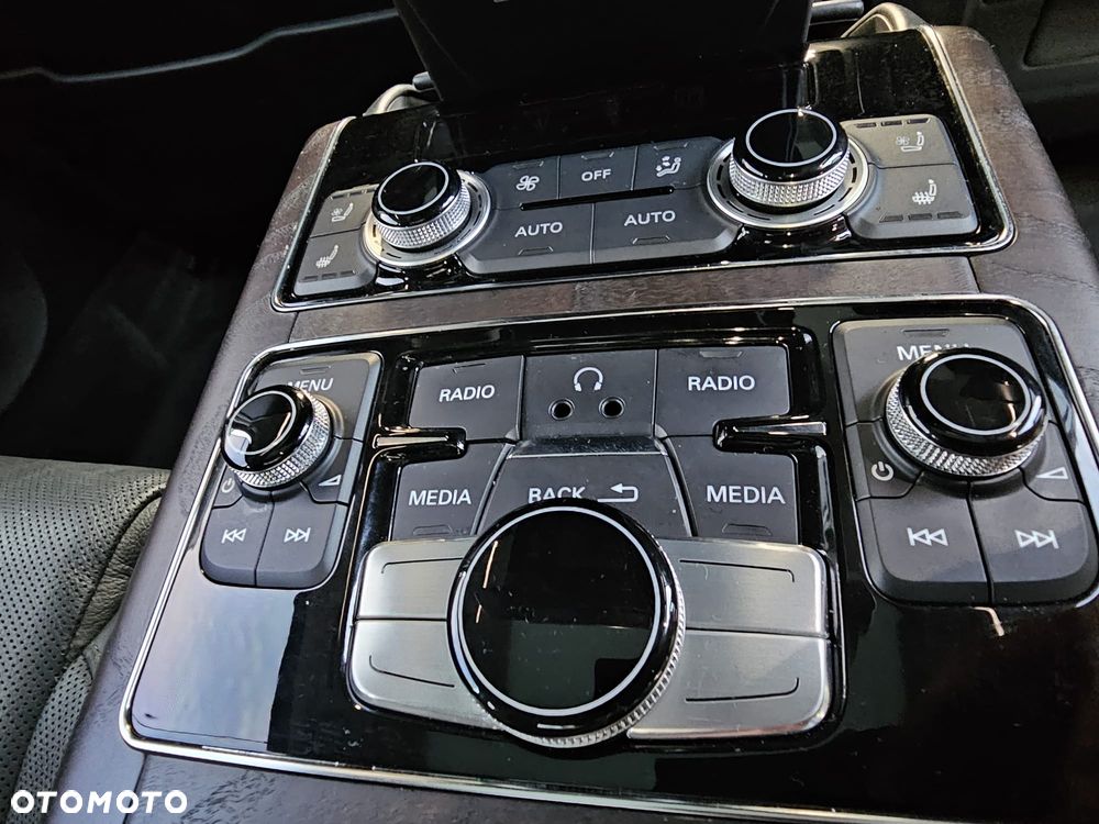 Audi A8 3.0 TDI clean diesel L Quattro - 30