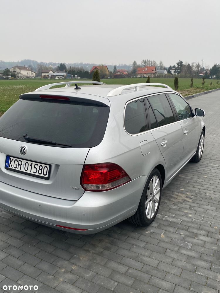 Volkswagen Golf 1.6 TDI DPF Highline - 4