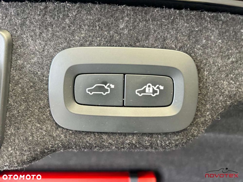 Volvo S90 B5 D AWD Ultimate Bright - 22