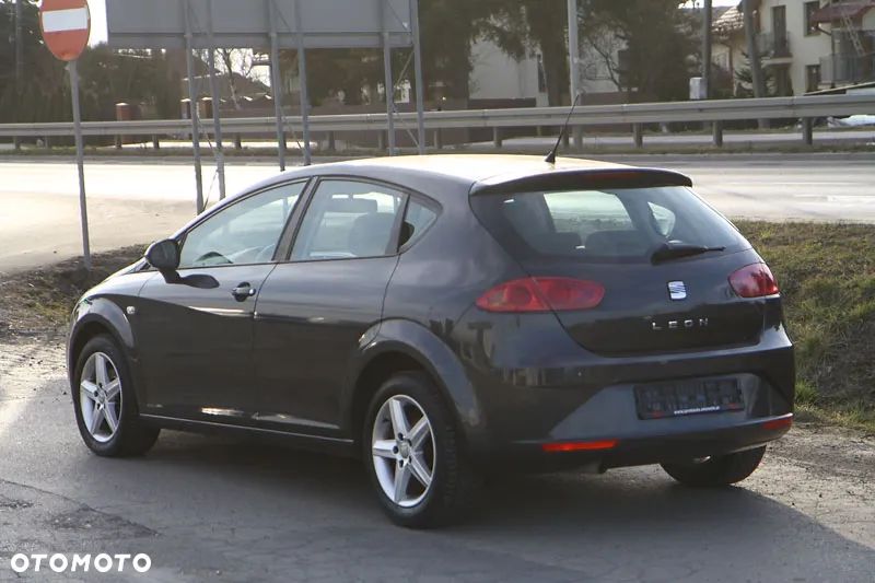 Seat Leon 1.6 TDI Style - 4
