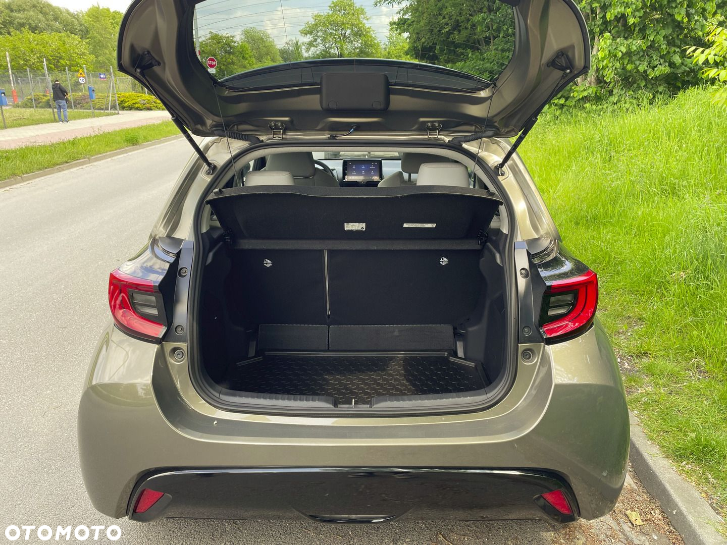 Toyota Yaris - 11