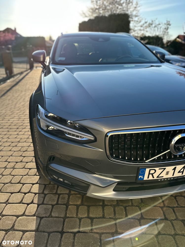 Volvo V90 T5 GPF Momentum - 2