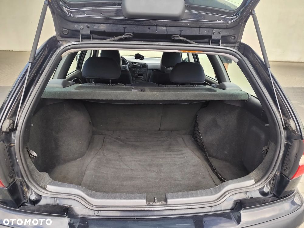 Volvo V40 1.9 D Classic Limited Edition - 11