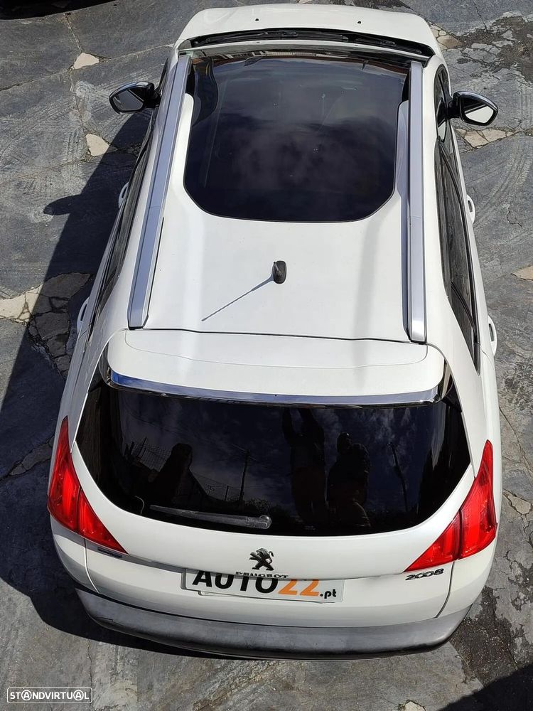 Peugeot 2008 - 9