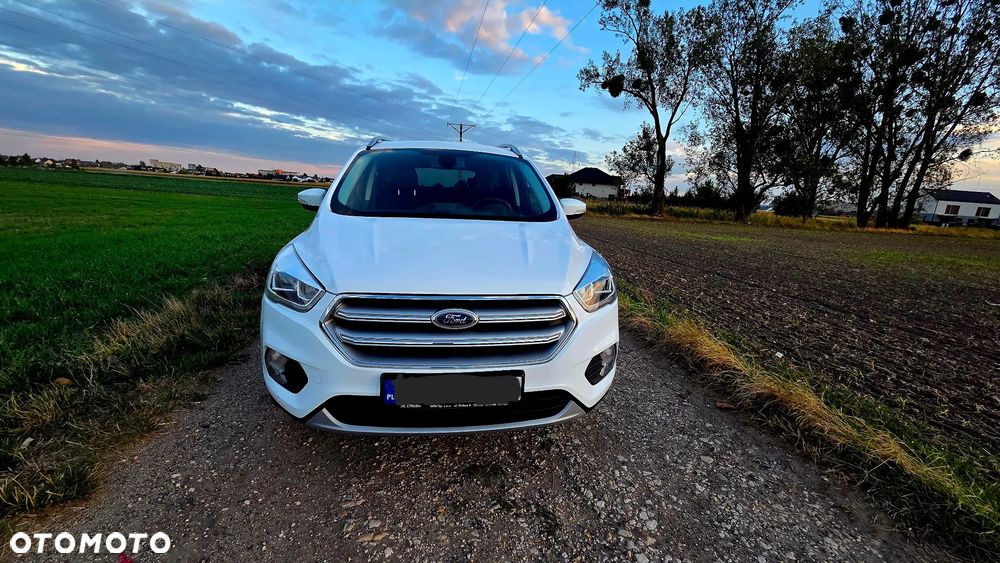 Ford Kuga 2018 photo 2