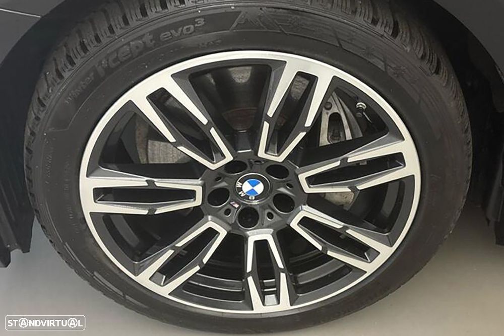 BMW i5 xDrive40 Pack Desportivo M - 15