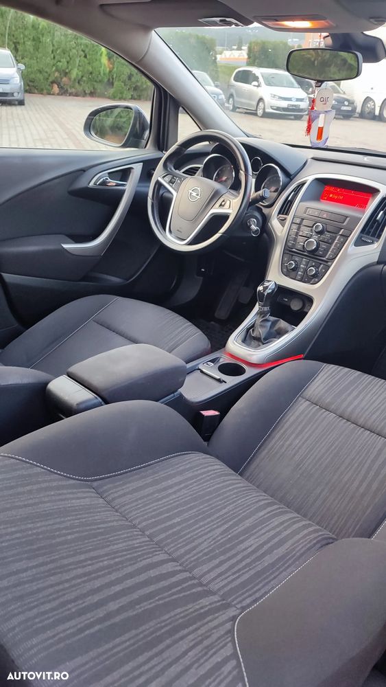 Opel Astra - 10