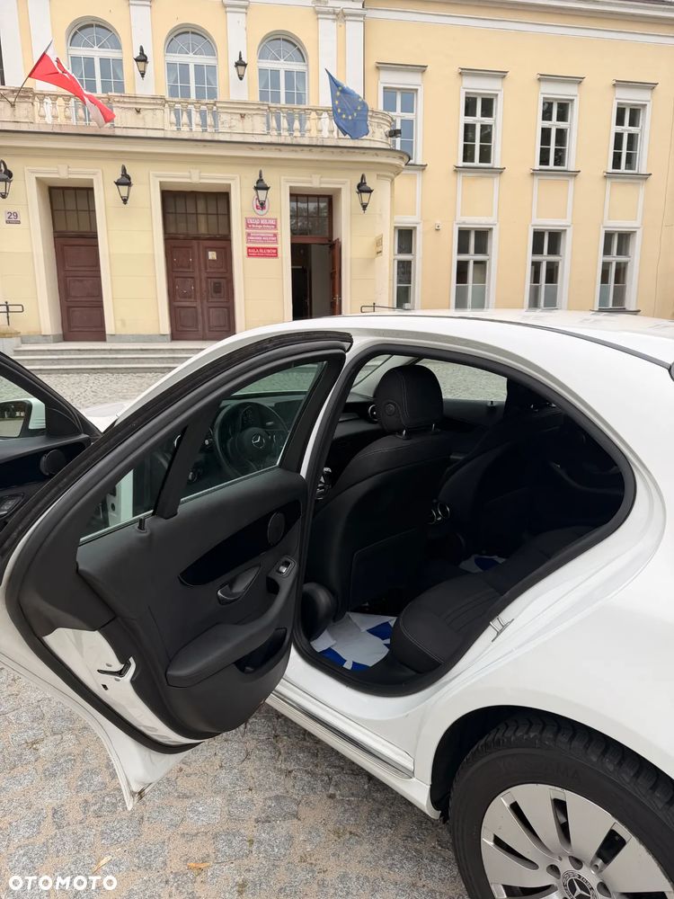 Mercedes-Benz Klasa C 200 d - 20