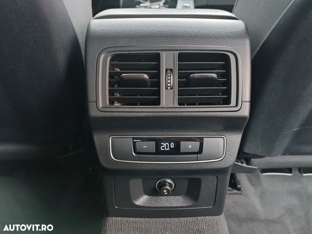Audi Q5 50 TFSIe quattro S tronic S line business - 21