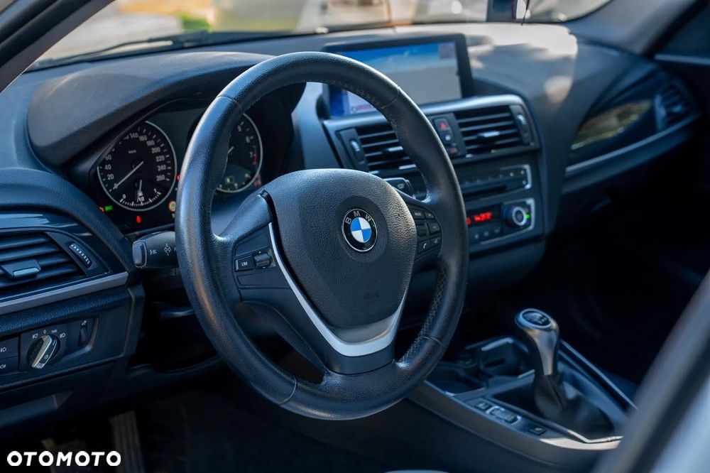 BMW Seria 1 118i Urban Line - 12