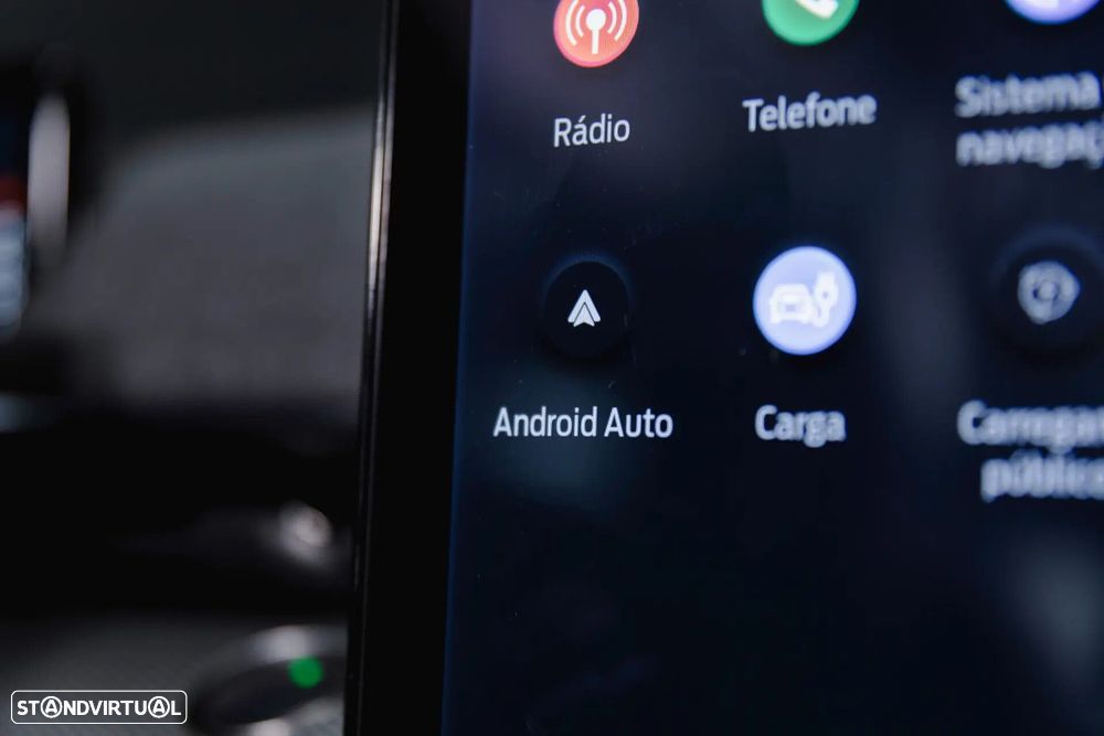 Ford Mustang Mach-E Standard - 24