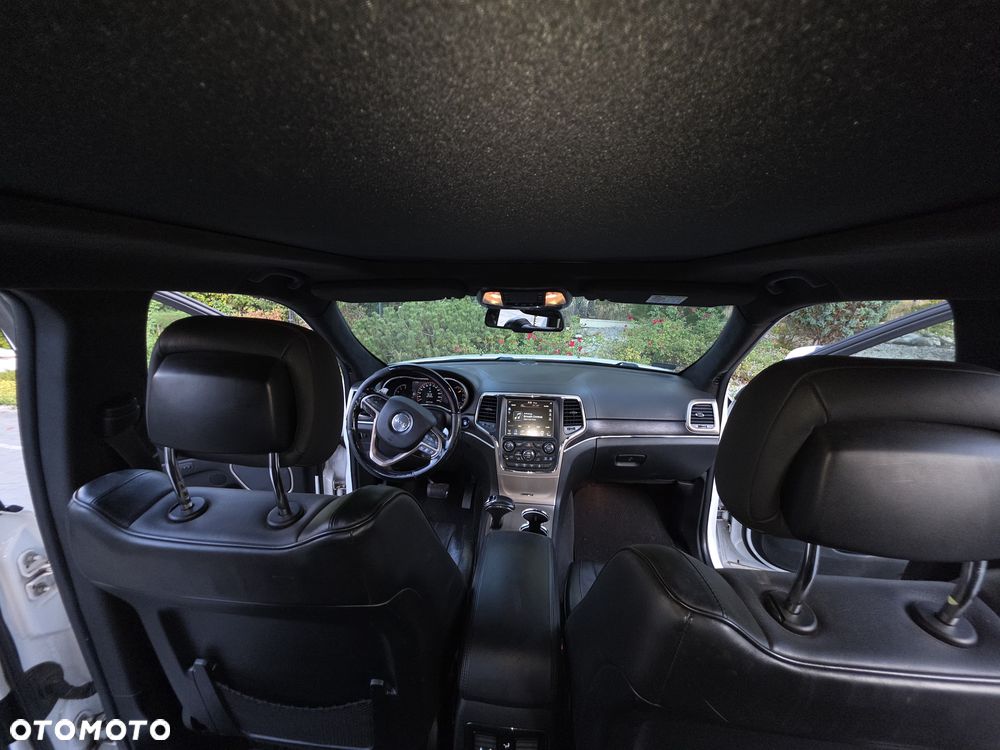Jeep Grand Cherokee - 13