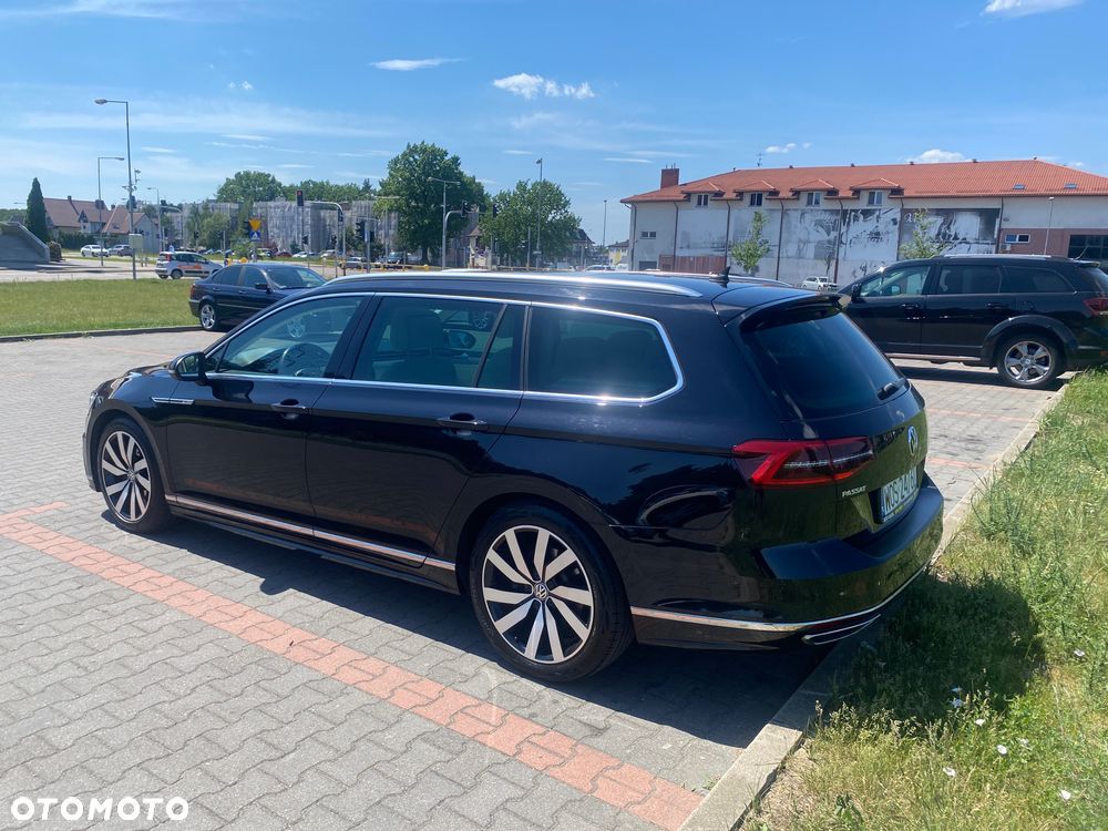 Volkswagen Passat 2.0 TDI (BlueMotion Technology) DSG Highline - 4