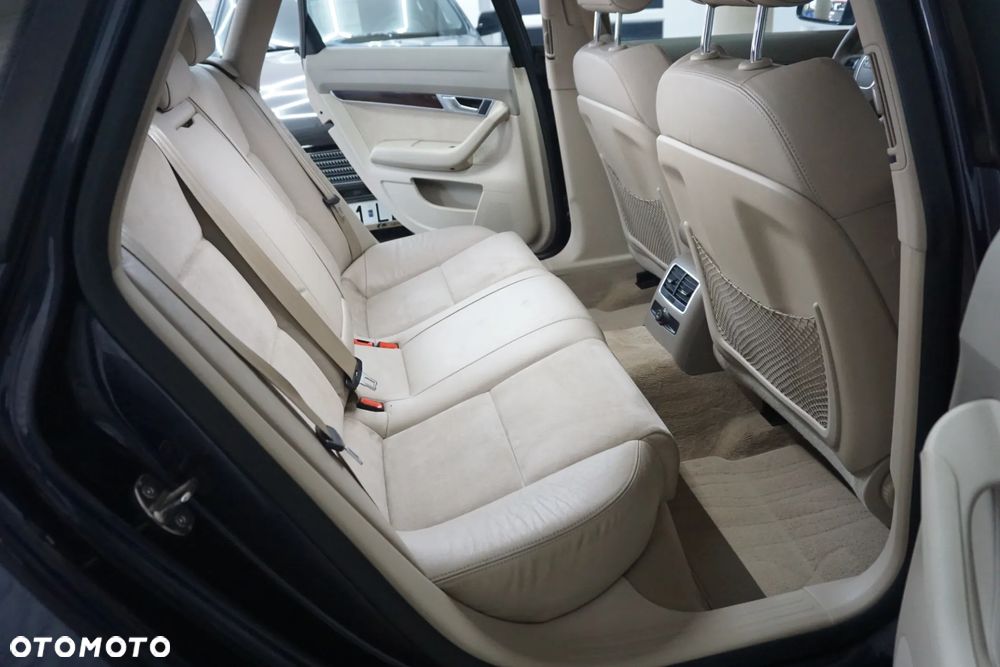 Audi A6 - 24