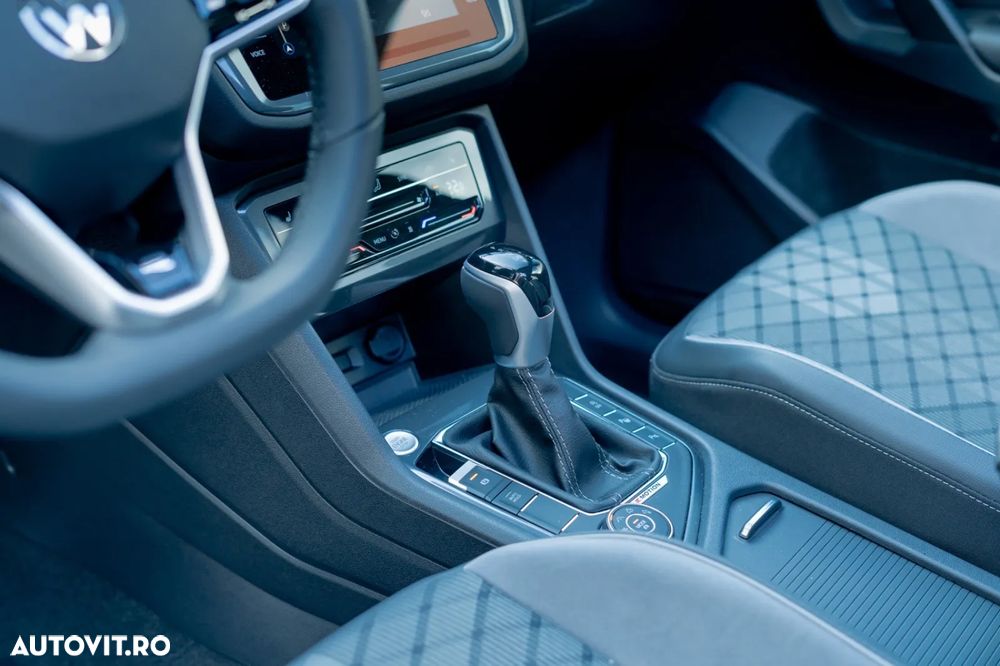 Volkswagen Tiguan 2.0 TDI DSG 4Motion R-Line - 12