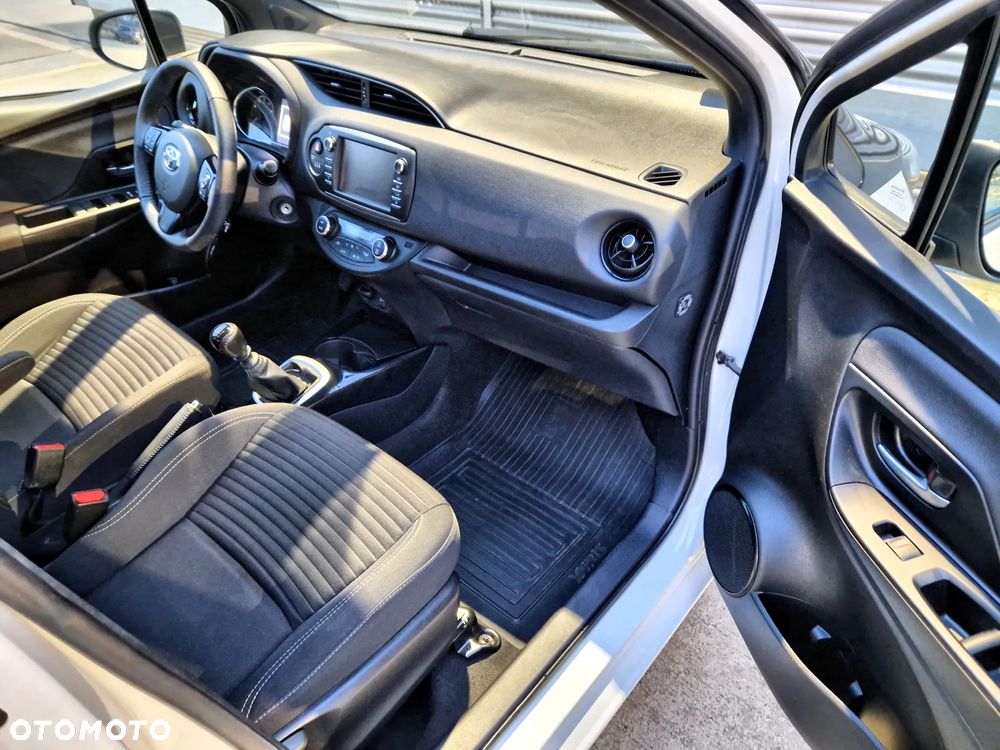 Toyota Yaris 1.5 Selection - 24