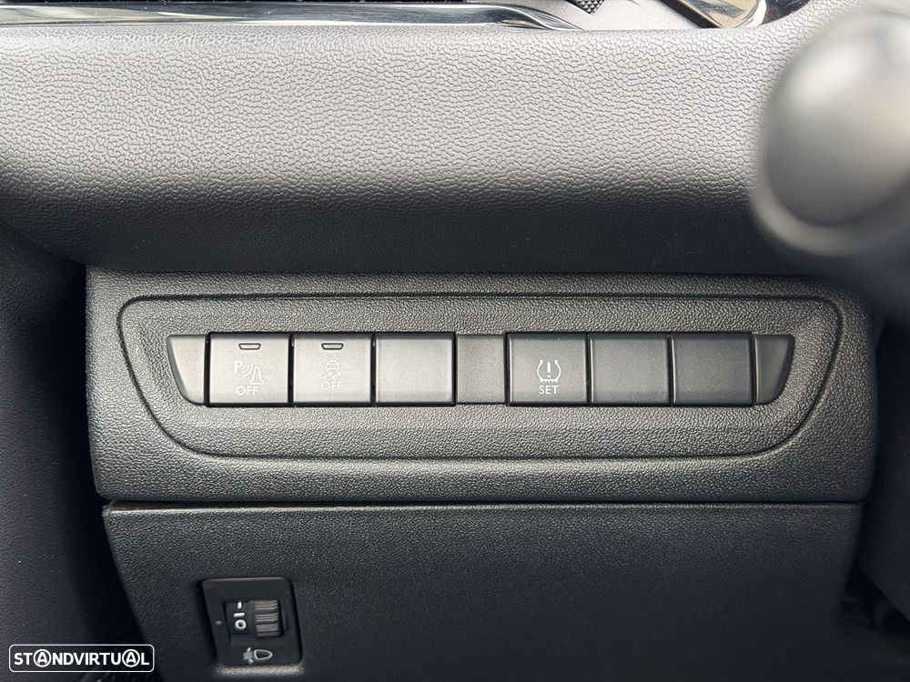 Peugeot 208 1.2 PureTech Active - 24