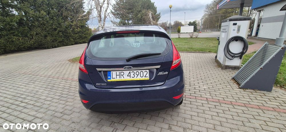 Ford Fiesta - 6