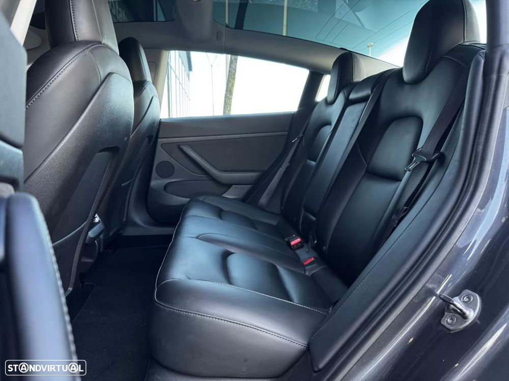 Tesla Model 3 Long Range Tração Integral - 28
