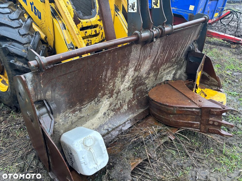 Komatsu WB93S - 2